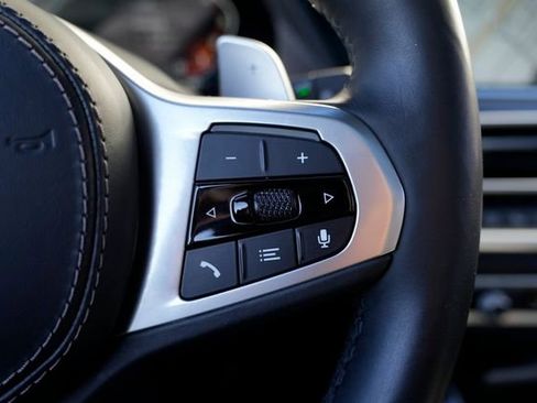 Used 2020 BMW X7 M50i w/ Dynamic Handling Package image 58