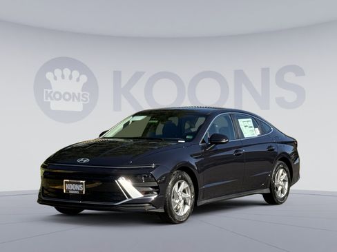 New 2026 Hyundai Sonata SE image 1