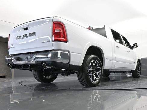 Used 2025 RAM 1500 Laramie image 46