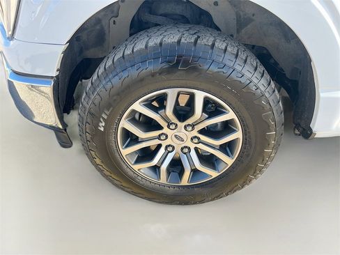 Used 2022 Ford F150 Lariat w/ Equipment Group 501A Mid image 31