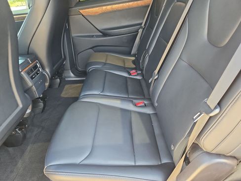Used 2020 Tesla Model X Long Range AWD/4WD image 16