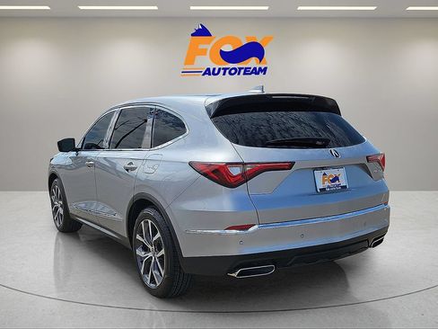 Certified 2024 Acura MDX w/ Technology Package FWD image 3