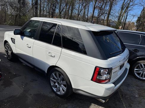 Used 2013 Land Rover Range Rover Sport HSE LUX w/ Luxury Interior Pkg image 9