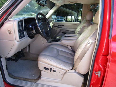 Used 2004 Chevrolet Silverado 1500 4x4 Crew Cab w/ Z71 Convenience Package 2 image 18