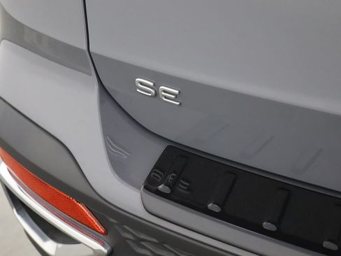 Used 2024 Volkswagen Taos SE FWD image 45