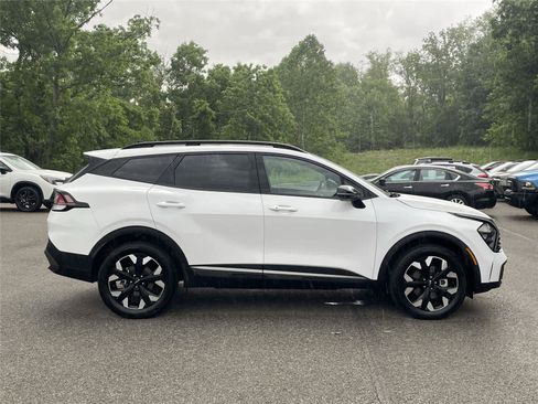Used 2023 Kia Sportage X-Line w/ X-Line Premium Package AWD/4WD image 6