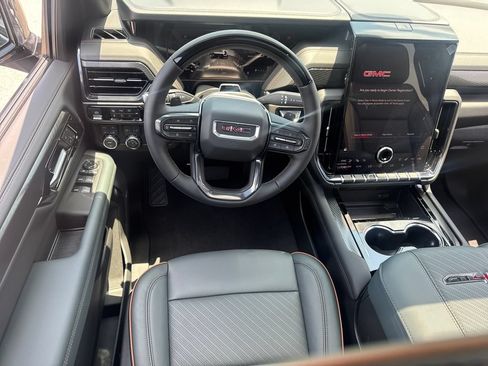 New 2026 GMC Yukon AT4 w/ AT4 Premium Plus Package AWD/4WD image 14