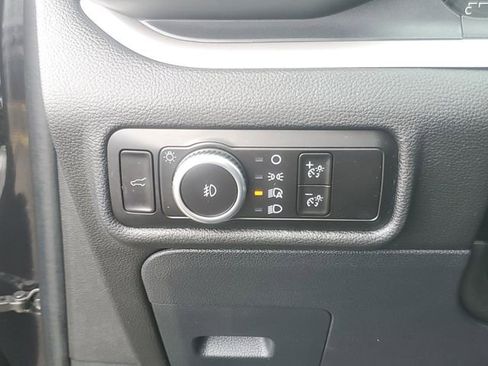 Certified 2023 Ford Explorer XLT w/ Equipment Group 202A AWD/4WD image 15