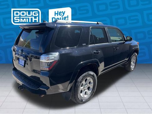 Used 2024 Toyota 4Runner SR5 AWD/4WD image 6