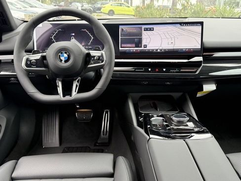 New 2026 BMW 530i 530i w/ M Sport Package image 25