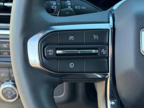 Certified 2025 GMC Yukon Denali AWD/4WD image 19