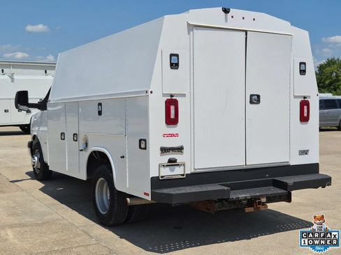 Used 2021 Chevrolet Express 3500 w/ Power Convenience Package RWD image 5