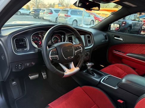 Used 2016 Dodge Charger SRT w/ Harman/Kardon Audio Group image 49