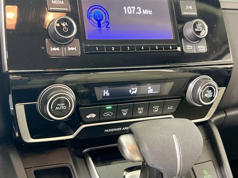 Used 2017 Honda CR-V LX image 15