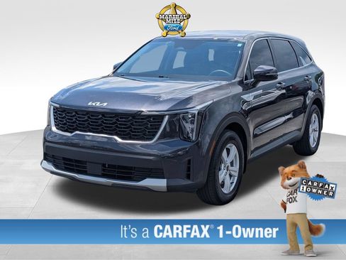 Used 2025 Kia Sorento LX FWD image 1