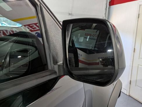 Used 2018 Chevrolet Colorado ZR2 w/ ZR2 Midnight Special Edition image 47