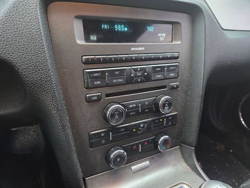 Used 2013 Ford Mustang Premium RWD image 11