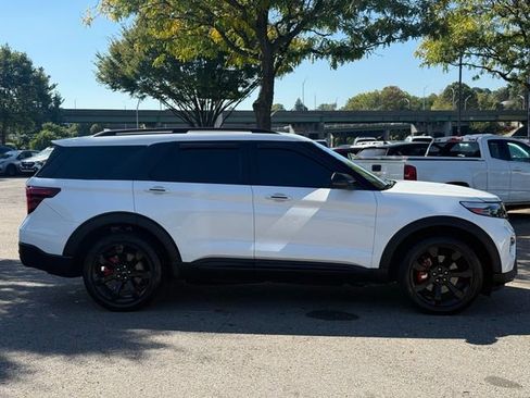 Used 2023 Ford Explorer ST w/ Equipment Group 401A image 5