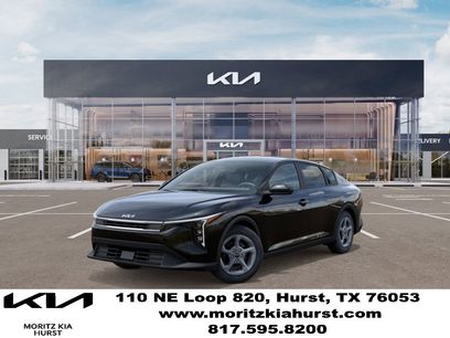 New 2025 Kia K4 LXS