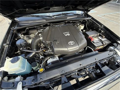 Used 2013 Toyota Tacoma PreRunner w/ SR5 Pkg RWD image 24