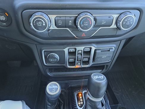 Used 2020 Jeep Wrangler Unlimited Sport S image 15