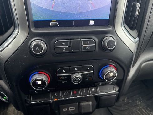 Used 2019 Chevrolet Silverado 1500 LT w/ All-Star Edition image 9