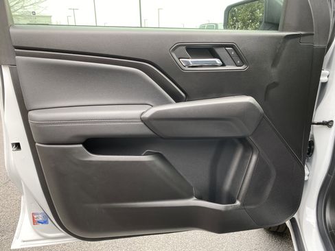 Used 2026 Chevrolet Colorado LT image 15