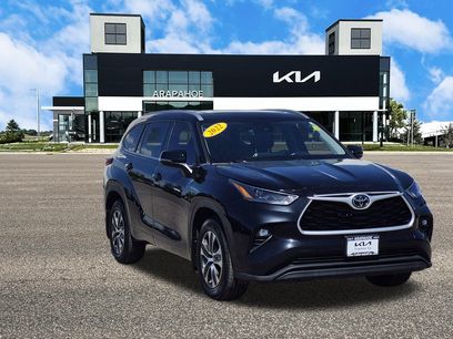 Used 2022 Toyota Highlander XLE