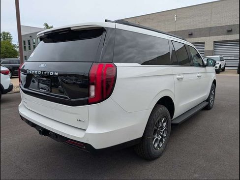 New 2026 Ford Expedition Max Active AWD/4WD image 3