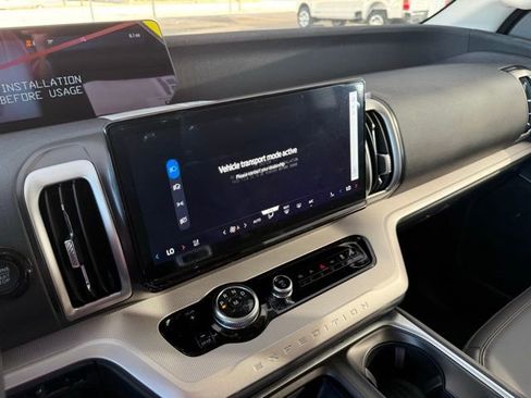 New 2025 Ford Expedition Max Active image 14