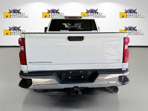 Used 2024 Chevrolet Silverado 2500 LT image 25