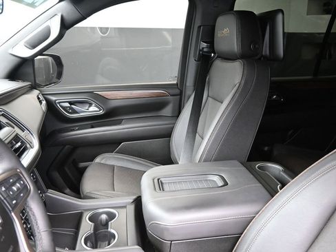 Used 2023 Chevrolet Tahoe High Country image 25