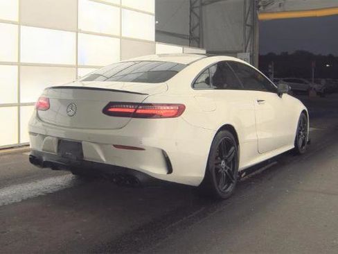 Used 2018 Mercedes-Benz E 400 Coupe image 2