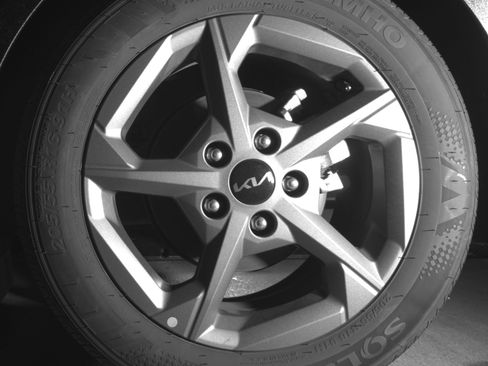 Used 2025 Kia K4 FWD image 14