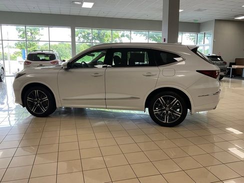 Certified 2026 Acura MDX SH-AWD w/ Advance Package image 5