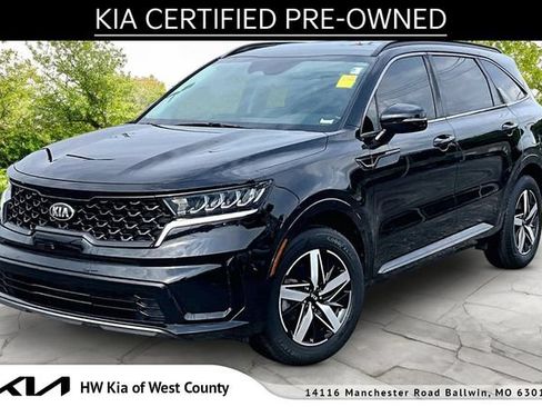 Certified 2021 Kia Sorento S FWD image 1