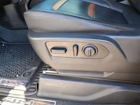 Used 2021 GMC Sierra 1500 AT4 image 12