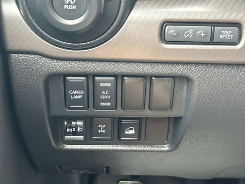 Used 2020 Nissan Titan PRO-4X w/ Pro-4x Utility Package AWD/4WD image 36
