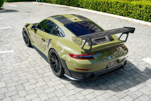 Used 2018 Porsche 911 GT2 RS RWD image 21
