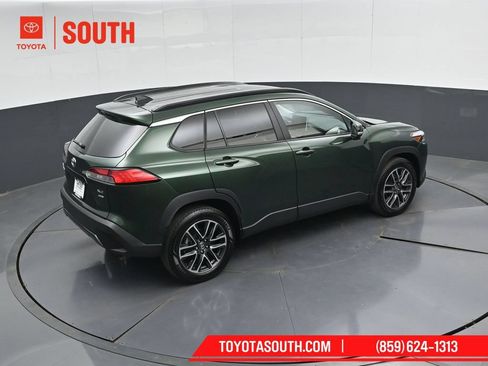 Used 2026 Toyota Corolla Cross XLE AWD/4WD image 45