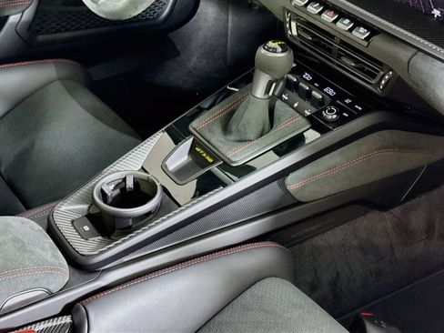 Certified 2025 Porsche 911 GT3 RS RWD image 19