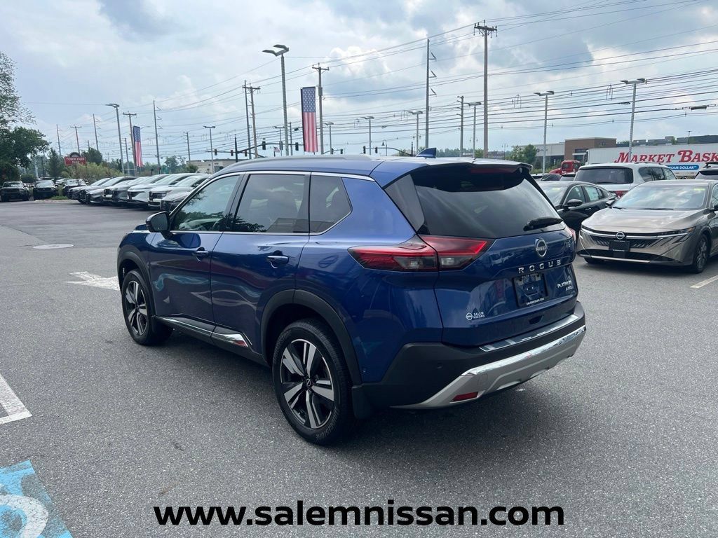 Used 2023 Nissan Rogue Platinum AWD/4WD image 5