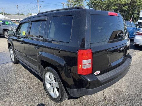 Used 2015 Jeep Patriot High Altitude FWD image 7