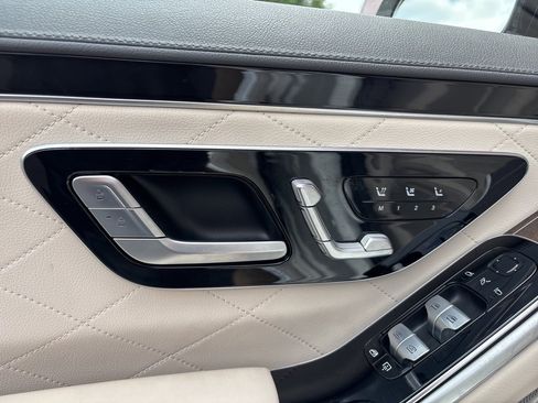 Used 2022 Mercedes-Benz S 580 4MATIC Sedan image 22