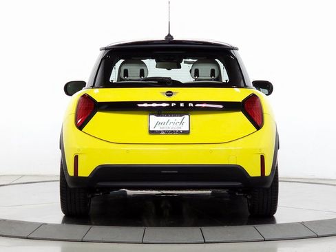 Used 2025 MINI Cooper S FWD image 7
