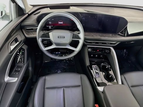 Certified 2025 Audi Q5 Premium Plus w/ Premium Plus AWD/4WD image 23
