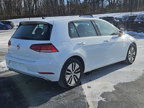 Used 2017 Volkswagen e-Golf SEL Premium image 2
