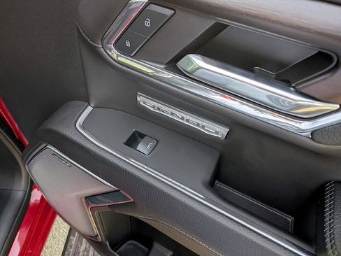 Used 2024 GMC Sierra 1500 Denali w/ Technology Package image 39