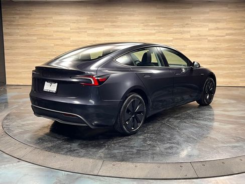 Used 2026 Tesla Model 3 image 23