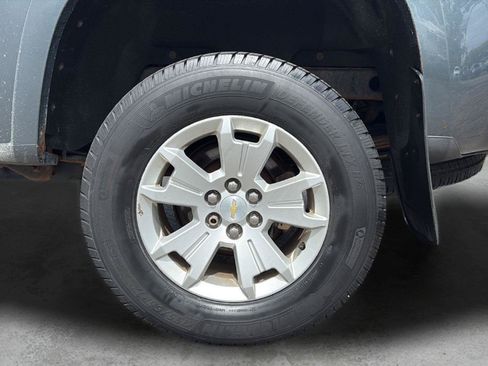 Used 2015 Chevrolet Colorado LT AWD/4WD image 22